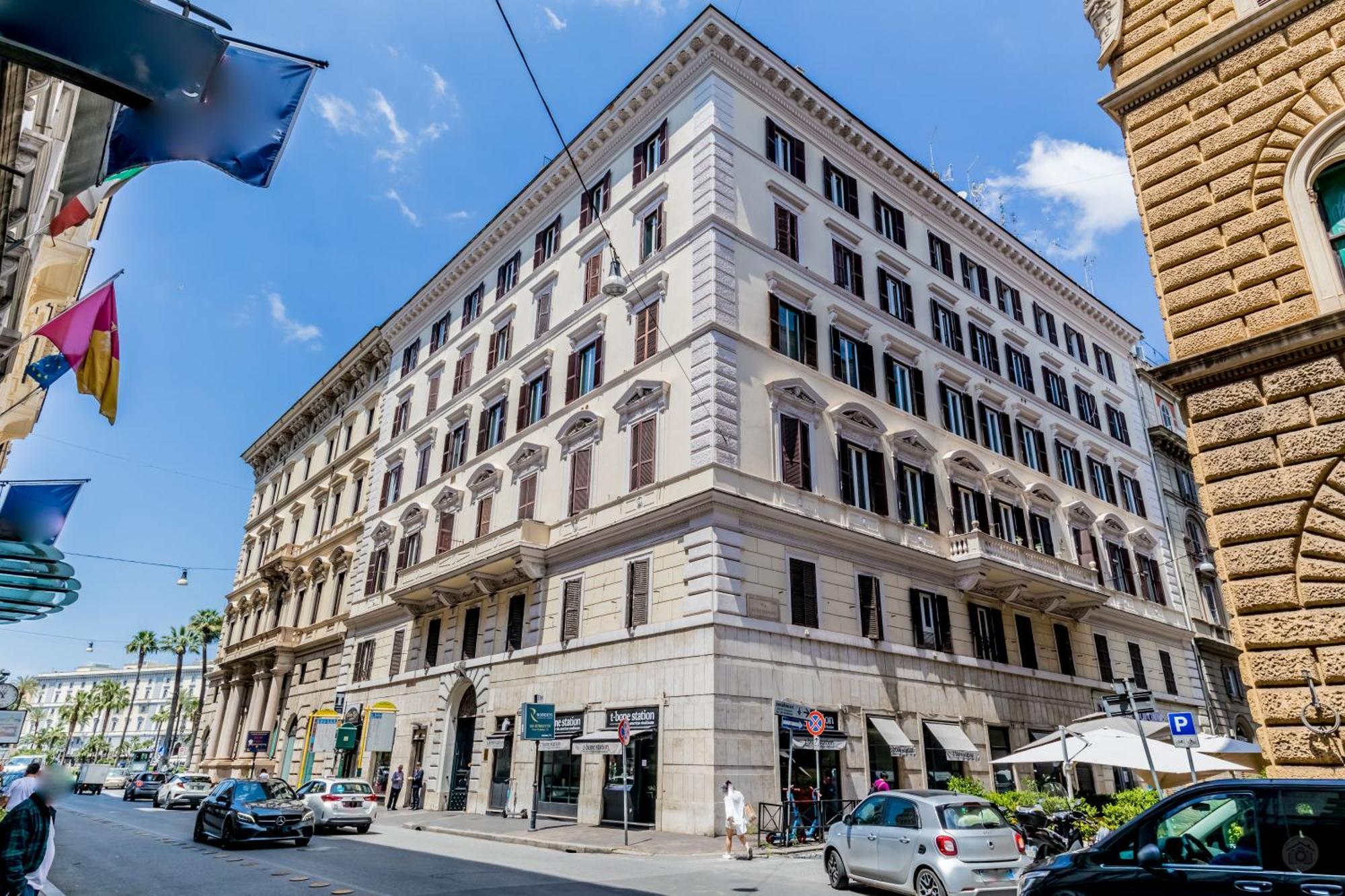 Attico Nel Cuore Di Roma Con Box Privato Per Auto Eksteriør billede